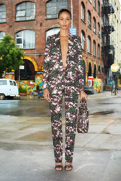 Look 9